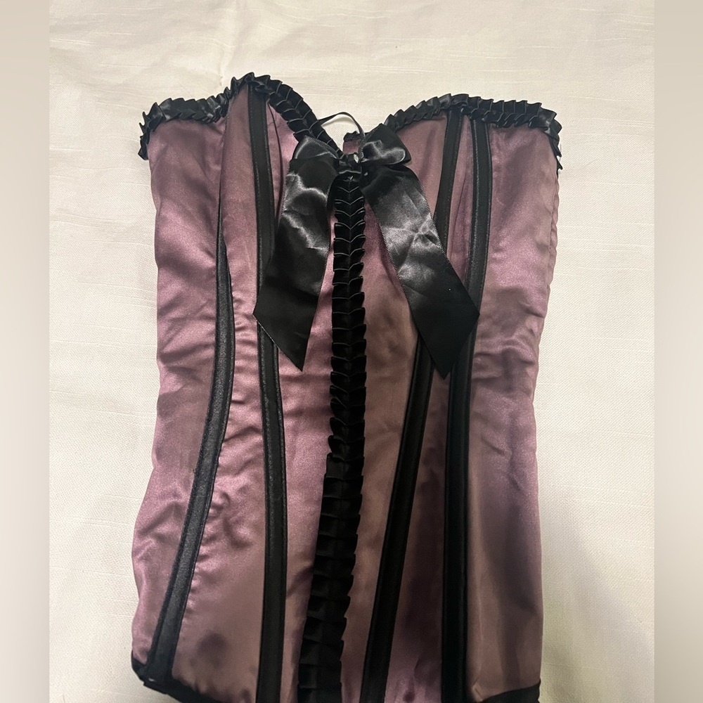 Beautiful Strapless Corset Top Coquette Vintage Glam Y2K Romantic